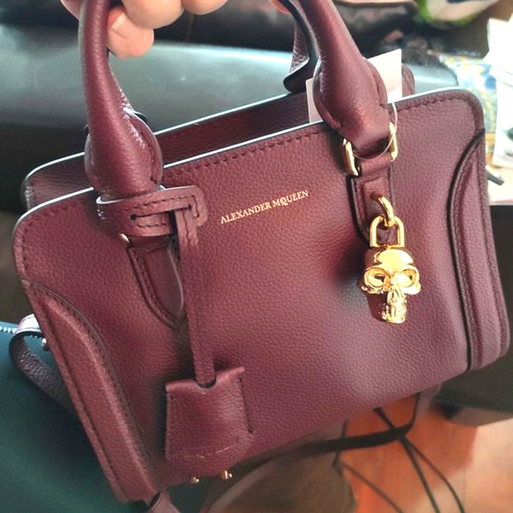 Alexander McQueen Bordeaux Leather Padlock Bag - Picture 4 of 17